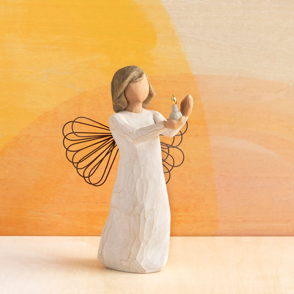 Willow Tree Angel of Hope alternate view 5 — SKU 26235