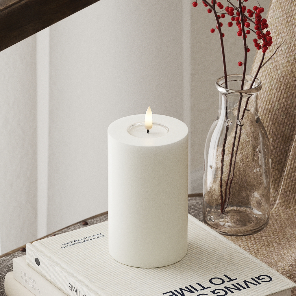 Deluxe Homeart Real Flame LED Pillar Candle, White, 7.5 × 12.5 cm
