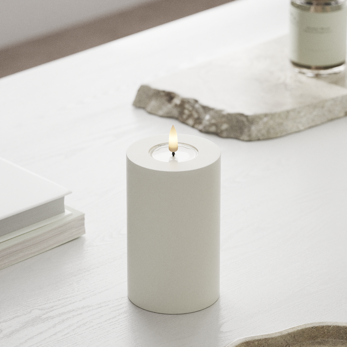 Deluxe Homeart Real Flame LED Pillar Candle, White, 7.5 × 12.5 cm - additional view 3