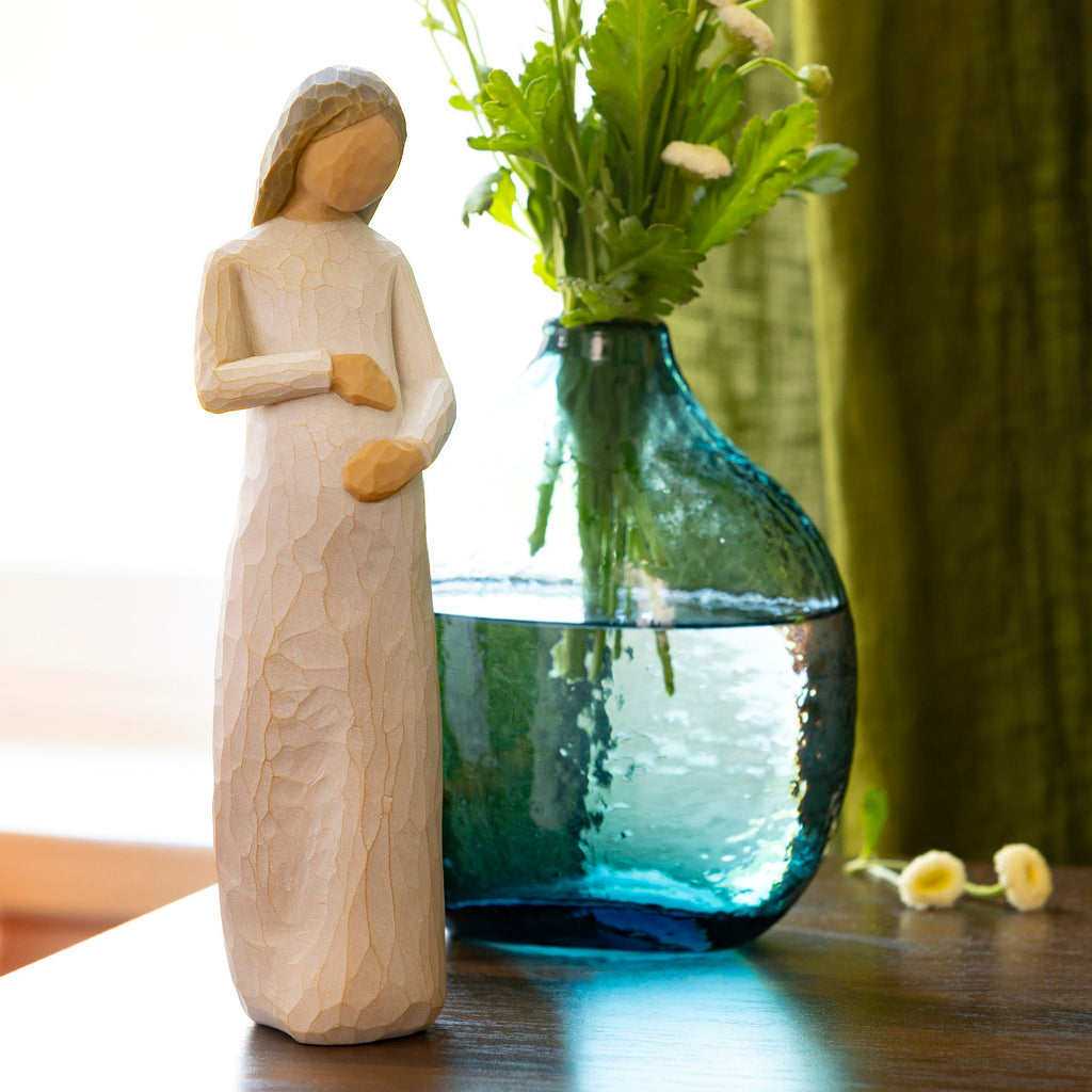 Willow Tree Cherish figurine, SKU 26082, alternate view 7