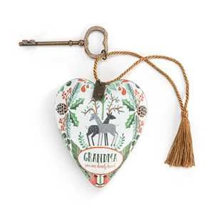 Art Hearts Grandma Dearly Loved Keepsake. Original Whitehill supplier product photograph.