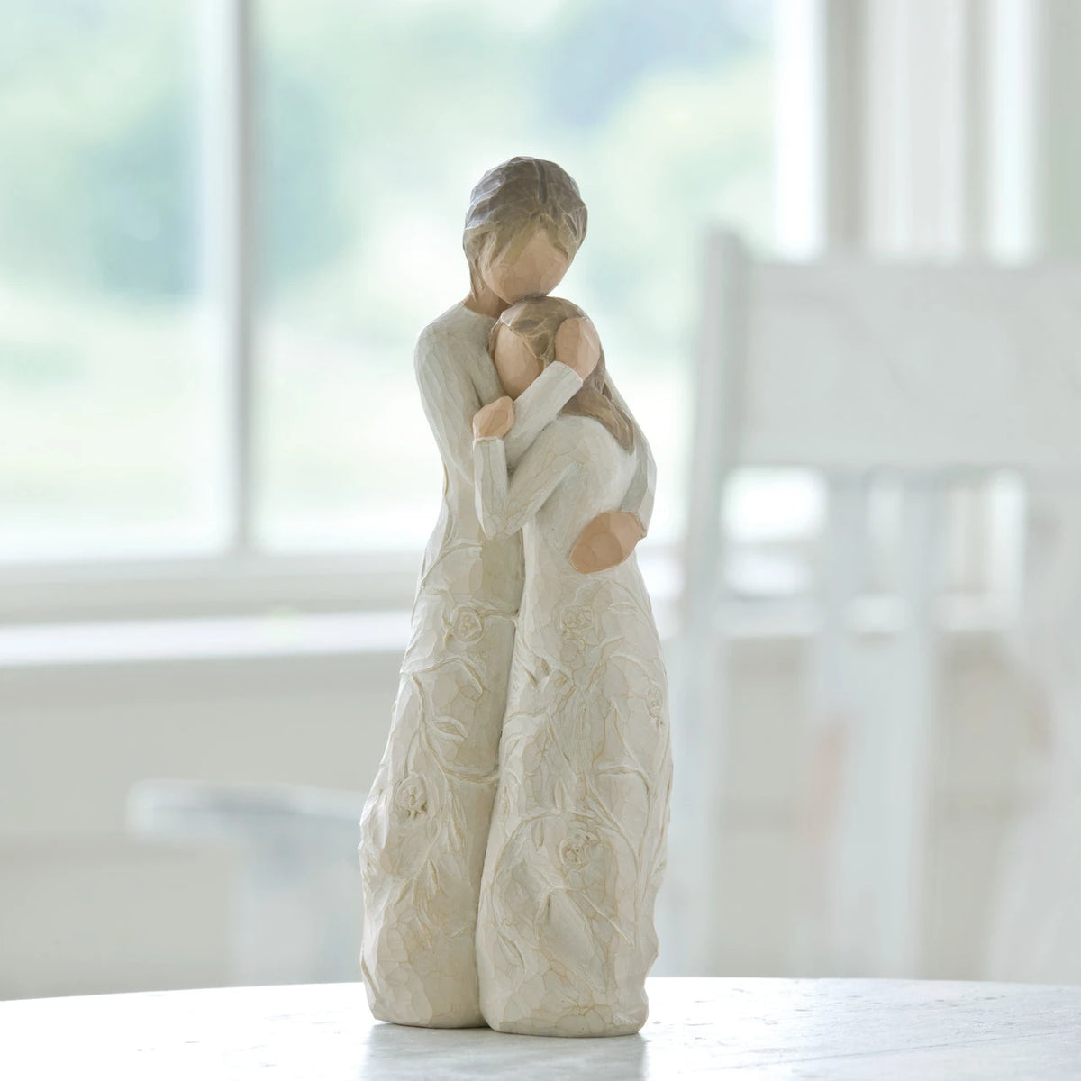Willow Tree Close to Me figurine, SKU 26222, alternate view 8
