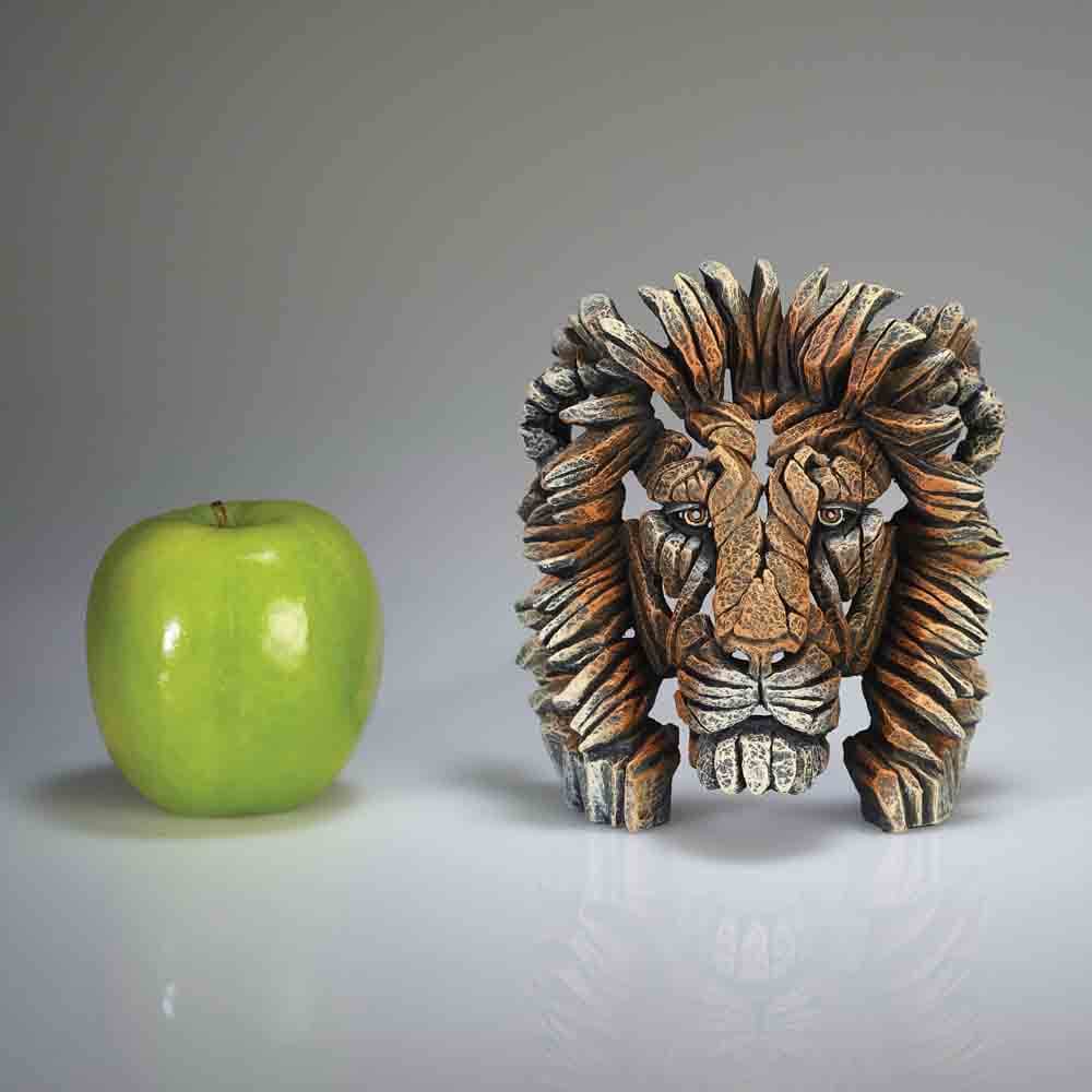 Edge Miniature Lion bust shown to scale – SKU EE6014999