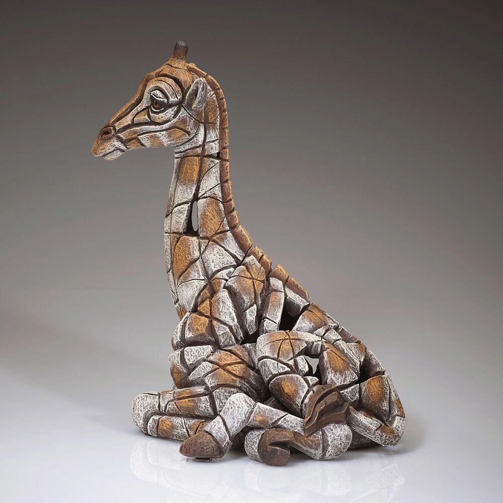 Edge Giraffe Calf side view – SKU EE6016671