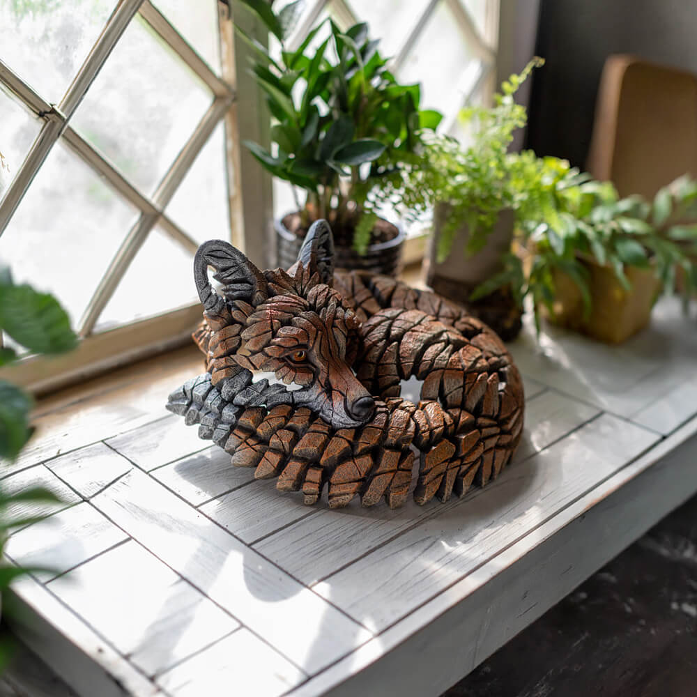 Edge Curled Up Fox window display view – SKU EE6017691