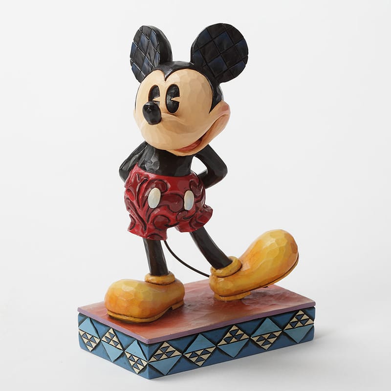 Doctor Minnie personality pose detail view