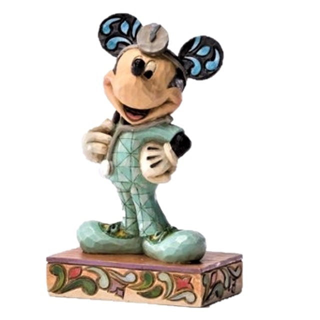 Doctor Minnie personality pose side view