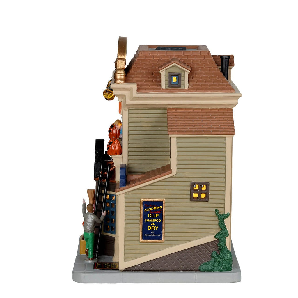 Lemax Bailey & Bella Pet Shop lighted building, side view – SKU 25853