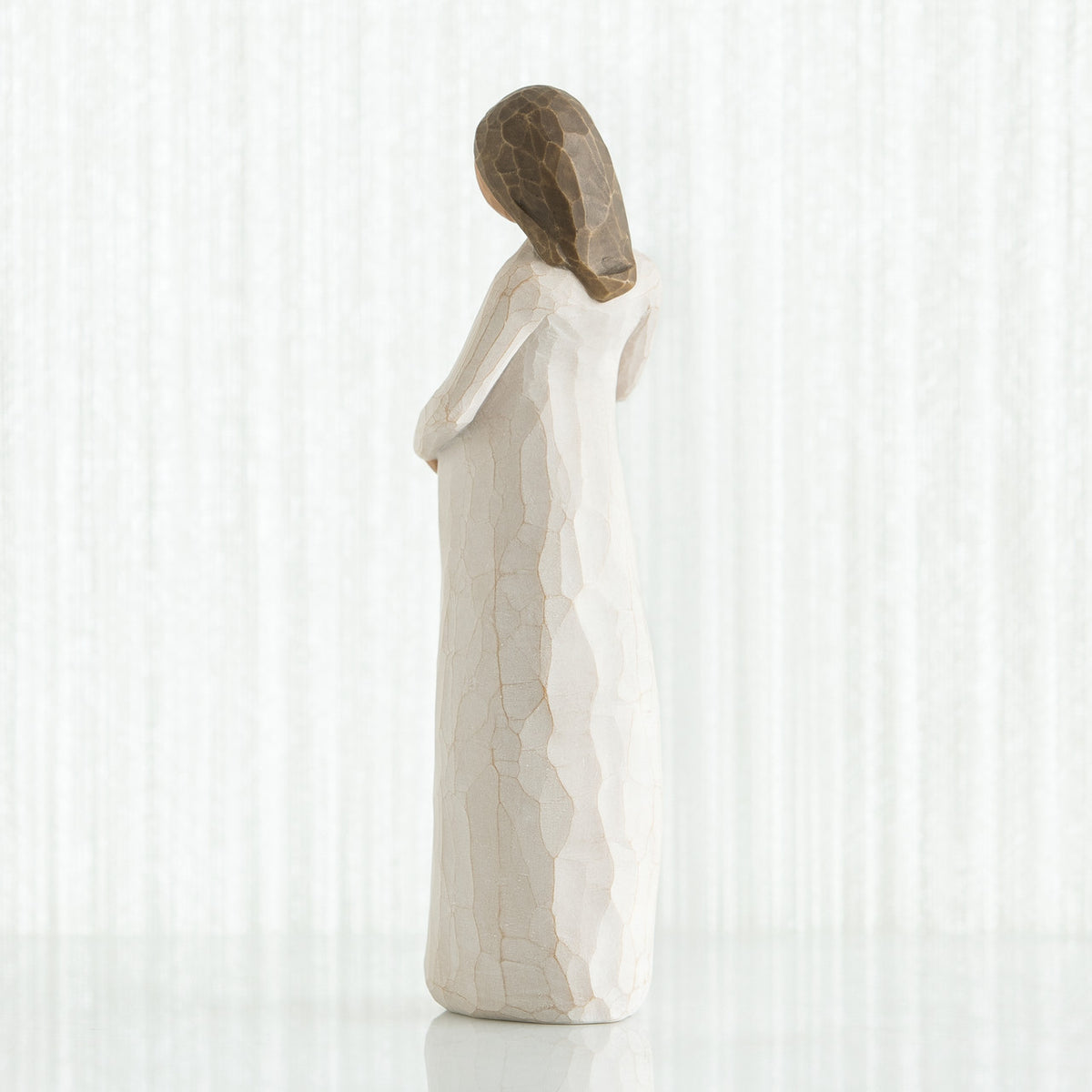 Willow Tree Cherish figurine, SKU 26082, alternate view 3