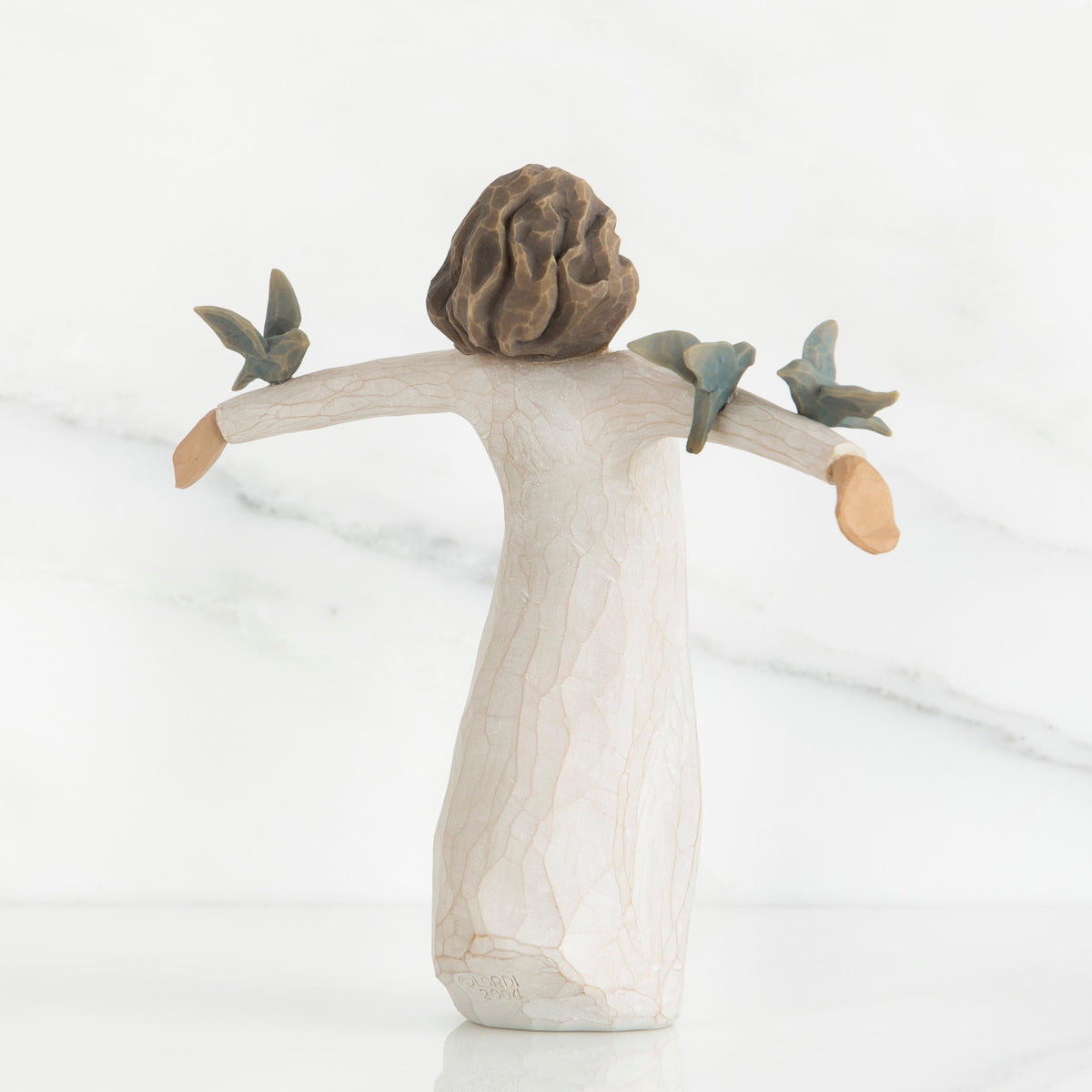 Willow Tree Happiness Figurine, SKU 26130 – view 3